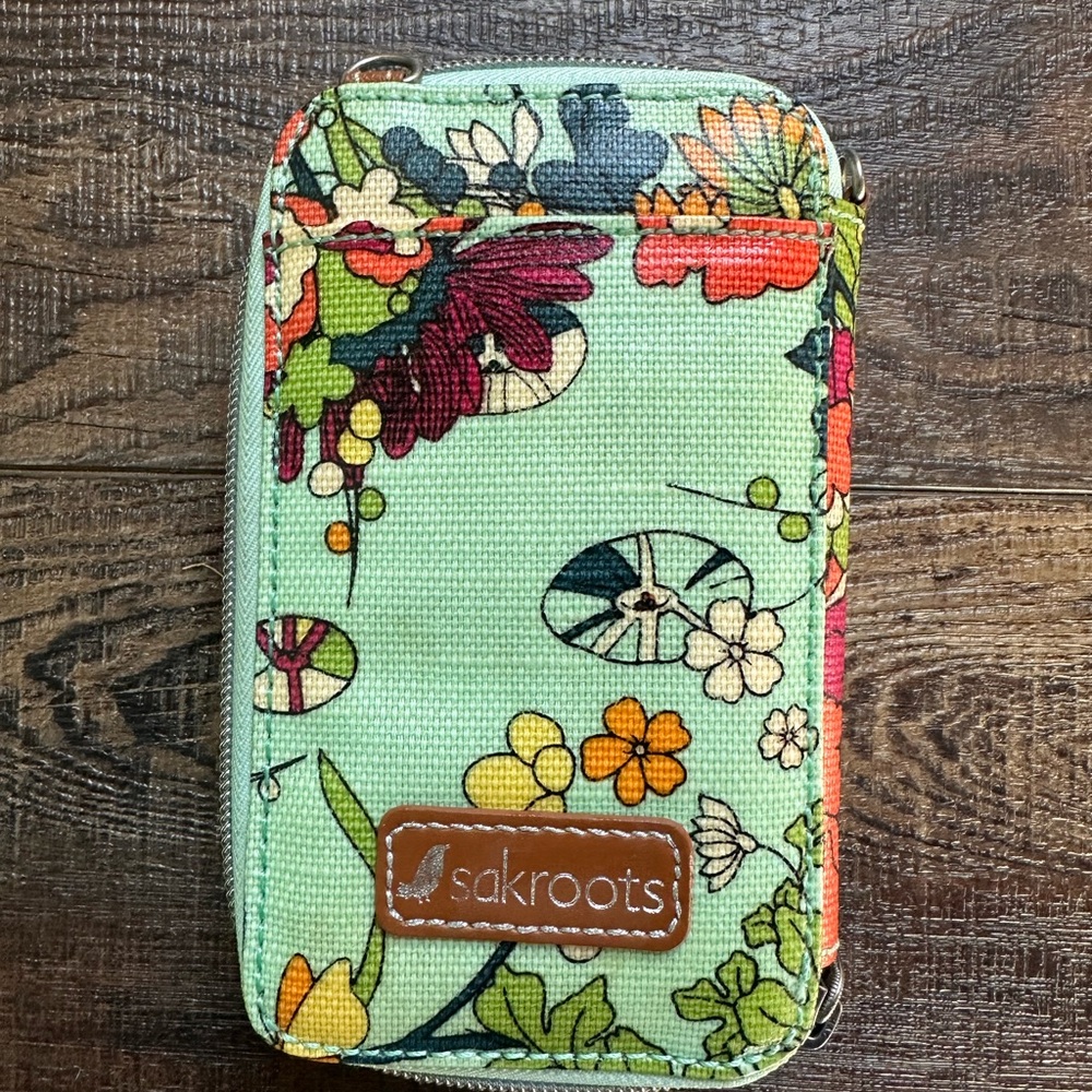 Sakroots Mint Floral Zippered Phone Pouch/ wallet